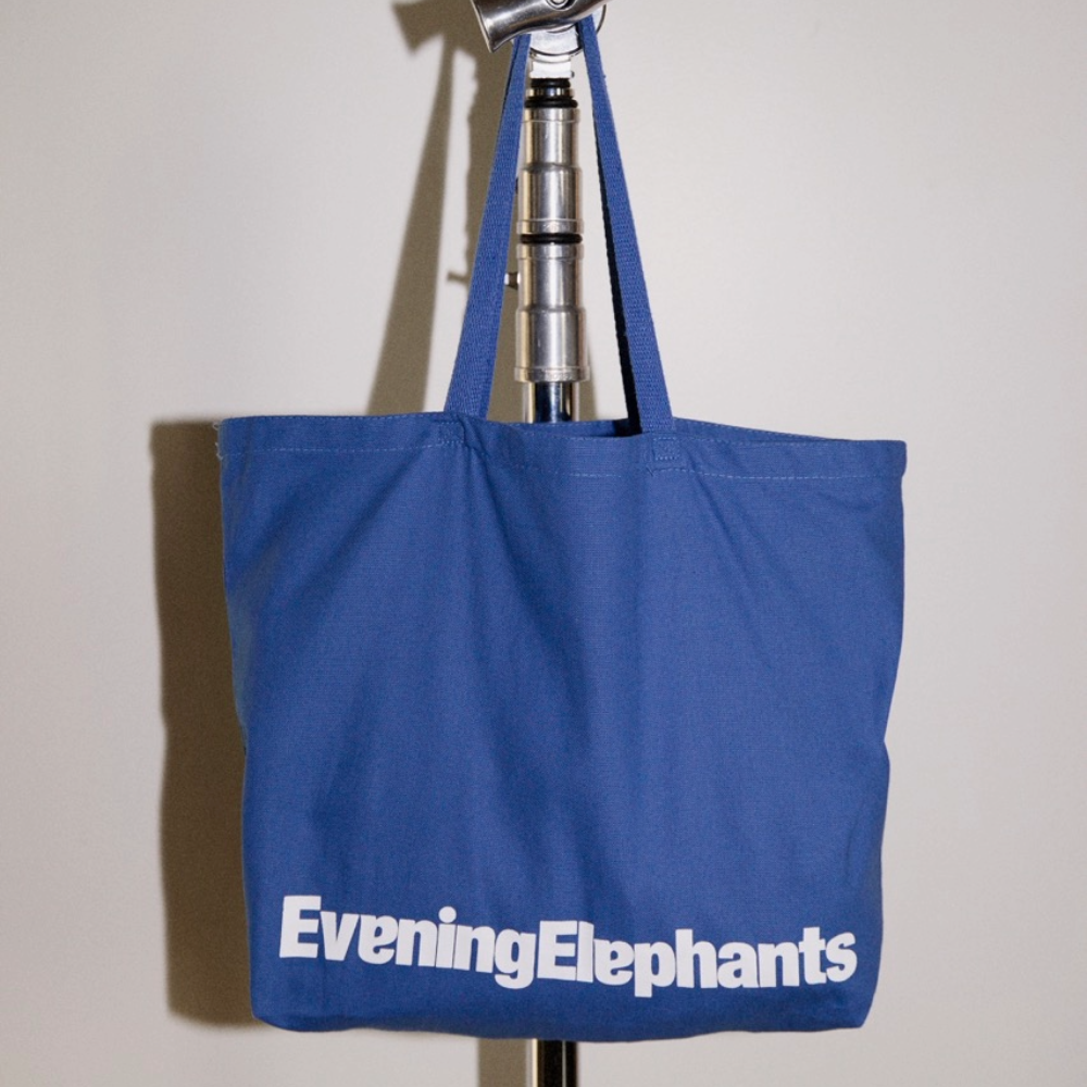 Baby Watch your Back Tote Back Staged