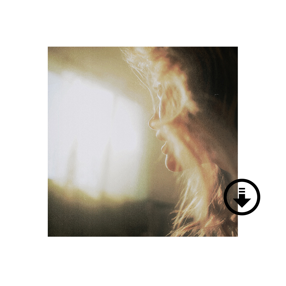 Paris Jackson - hit your knees Digital Single